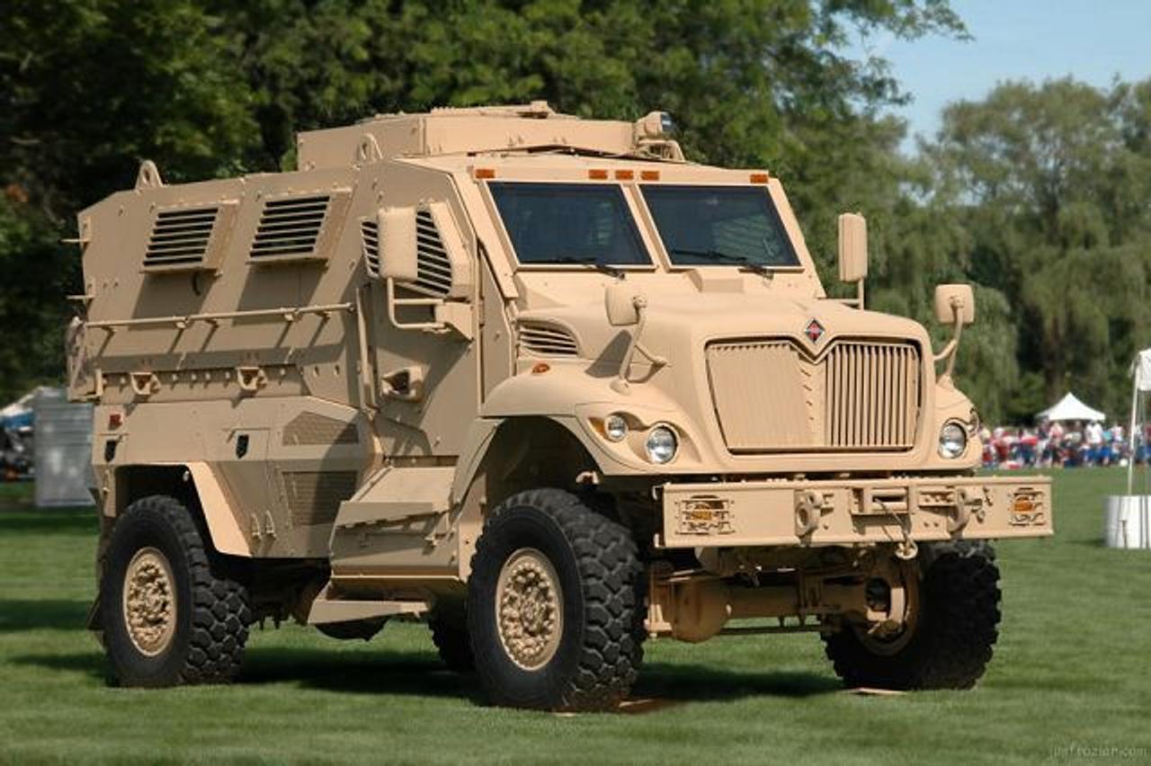 MaxxPro MRAP
